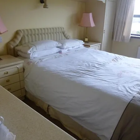 Alojamento de Acomodação e Pequeno-almoço Anchor House Only 3*