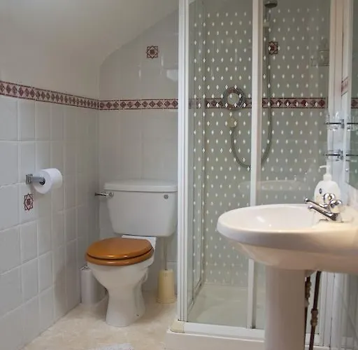 Bed & Breakfast Anchor House Only