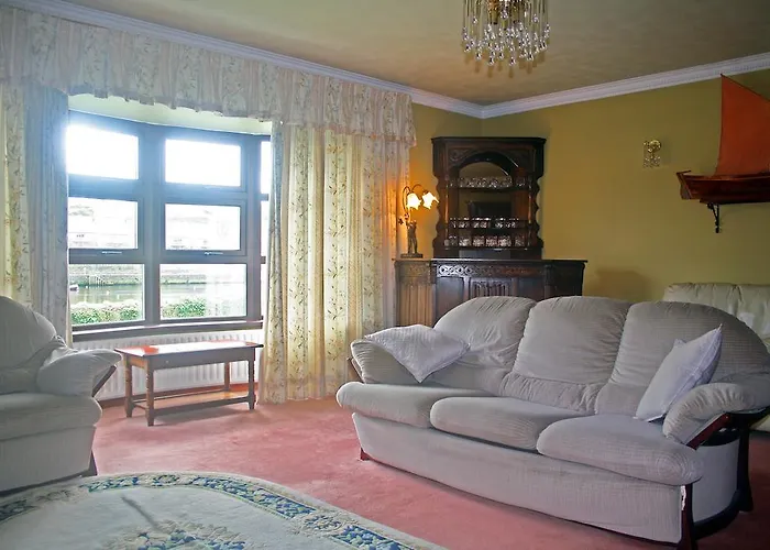 Bed & Breakfast Anchor House Only 3*